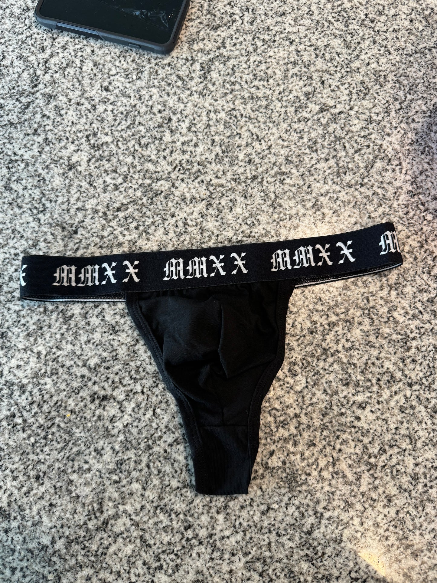 Noir Classic Thong