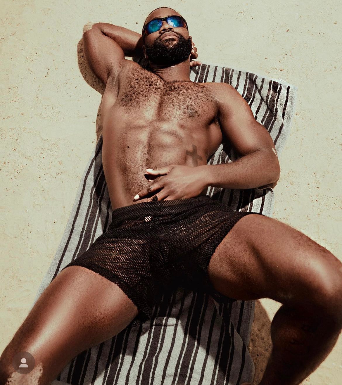 Naked "Mesh" Shorts Reloaded