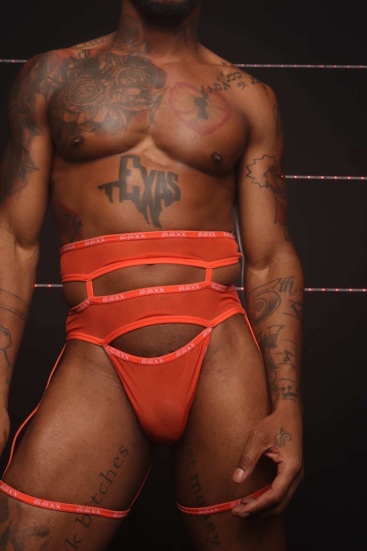 Le Flame Garter 2-Piece Set
